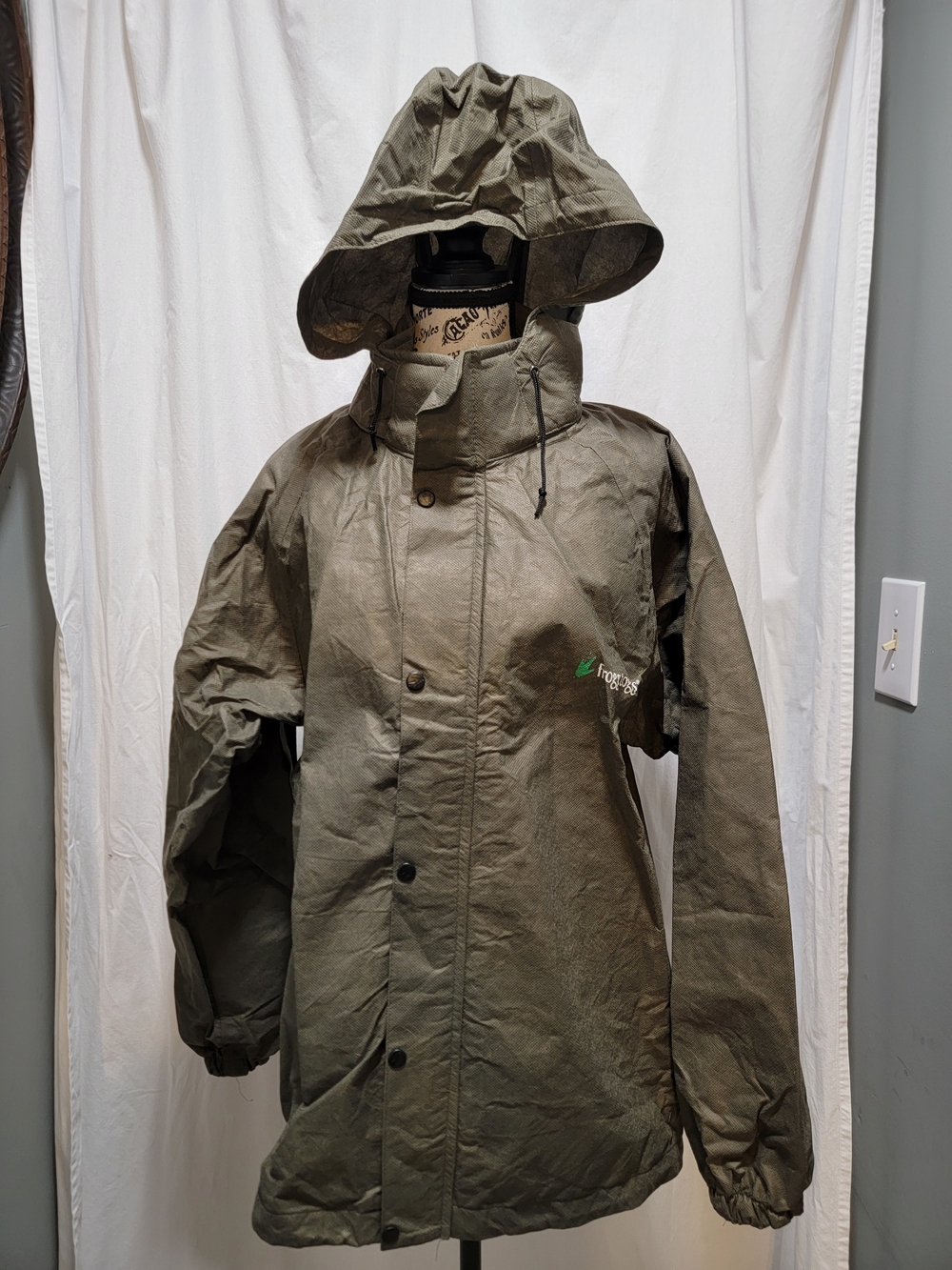 Raincoat Jacket in Olive Green - Lightweight Hooded Raincoat